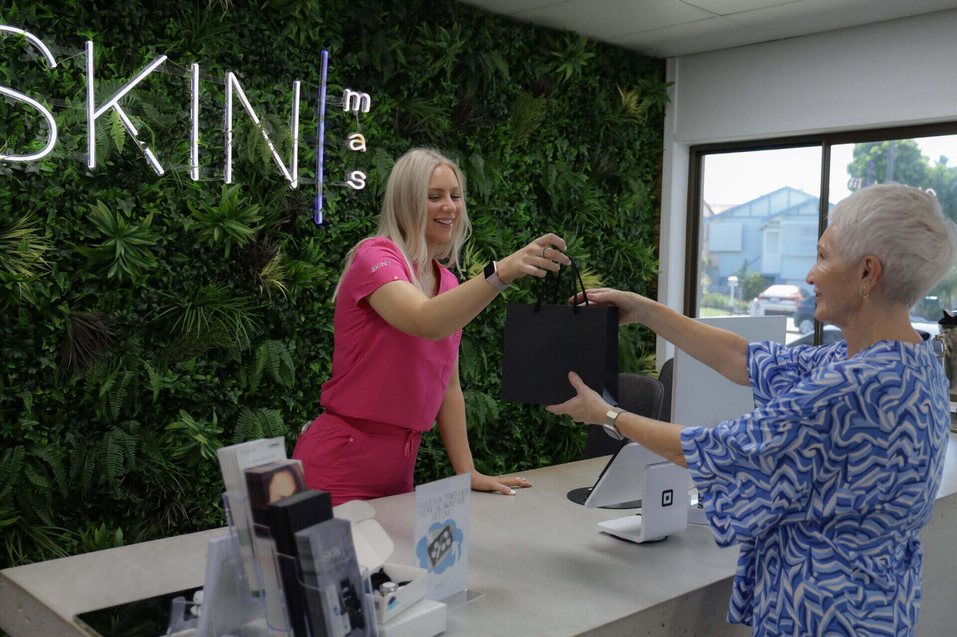Skinma Gift Vouchers – SKINmas